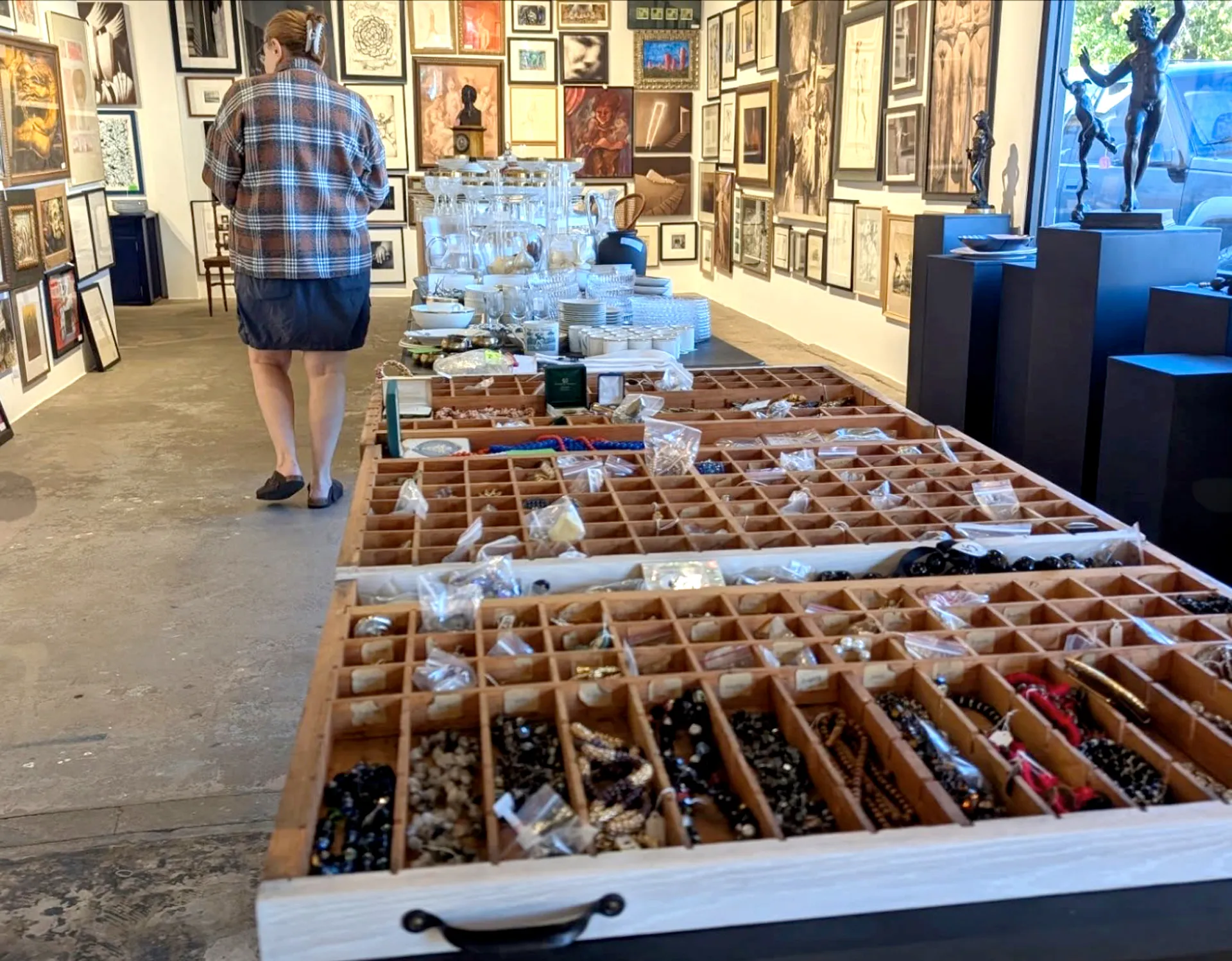 Houston estate sale collection — furniture, fine art, and decorative arts